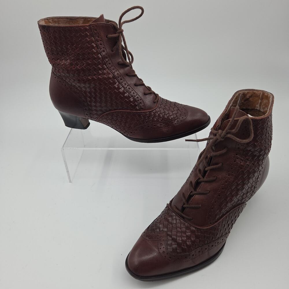 Vtg Nicole Brown Woven Leather Granny Boots Size 7M Lace Up Boho Steampunk 90s